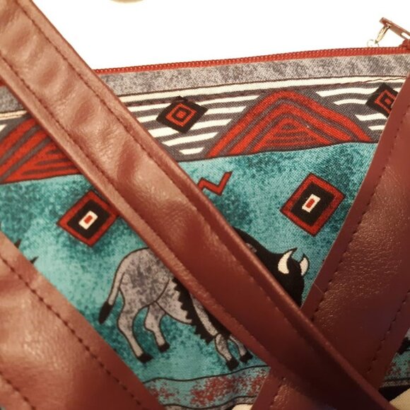 New Southwestern Buffalo Native Cowgirl Purse Teal Burgundy Mini Shoulder Bag - Picture 5 of 10
